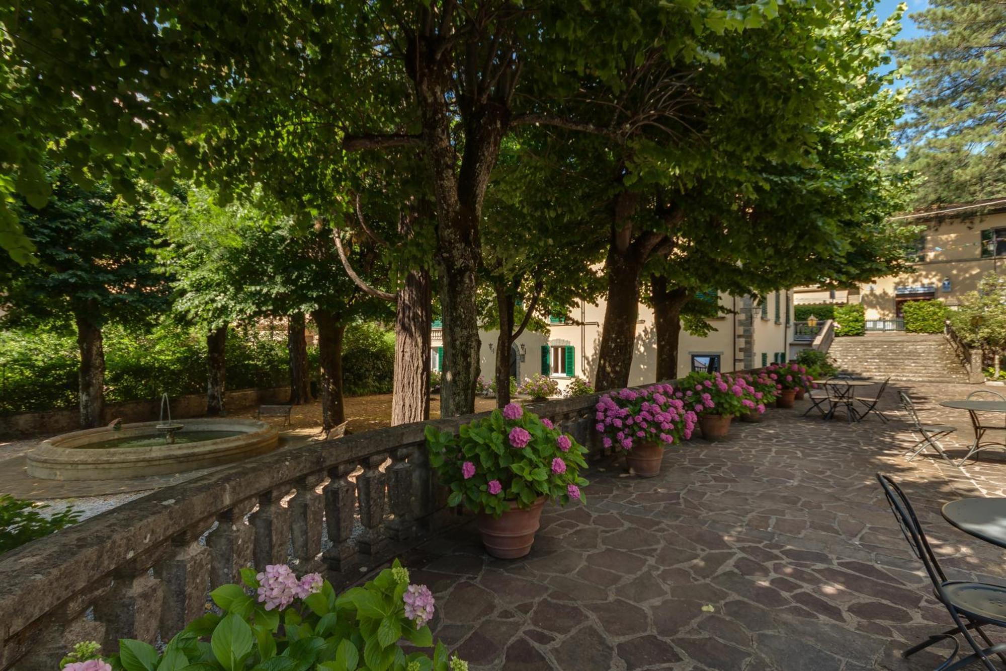Giotto Park Hotel Bivigliano Exteriör bild